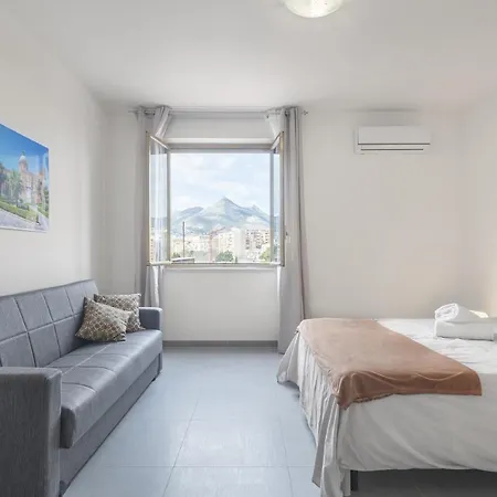 Casa Reale Apartment *